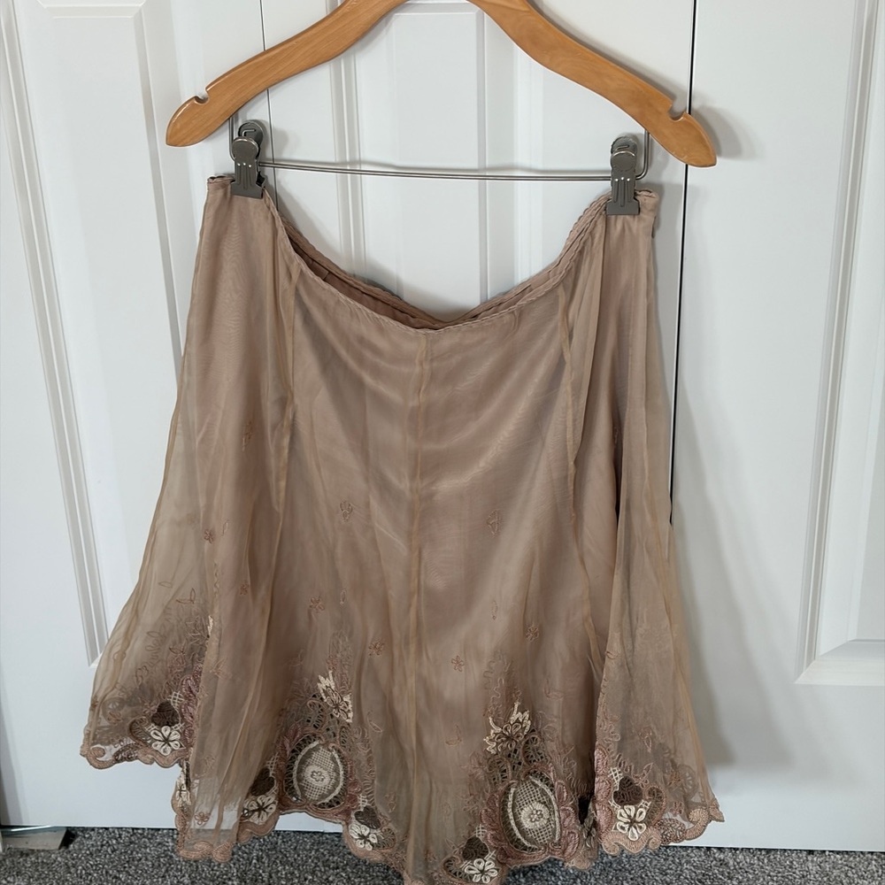 Elie Tahari Women's A Line Skirt Tan/Beige Embroidered Lined Zipper Size 10